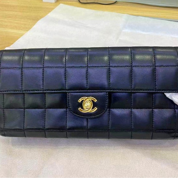ISO CHANEL Light Gray or Black Chocolate Bar with Gold CC Hardware - Picture 2 of 2